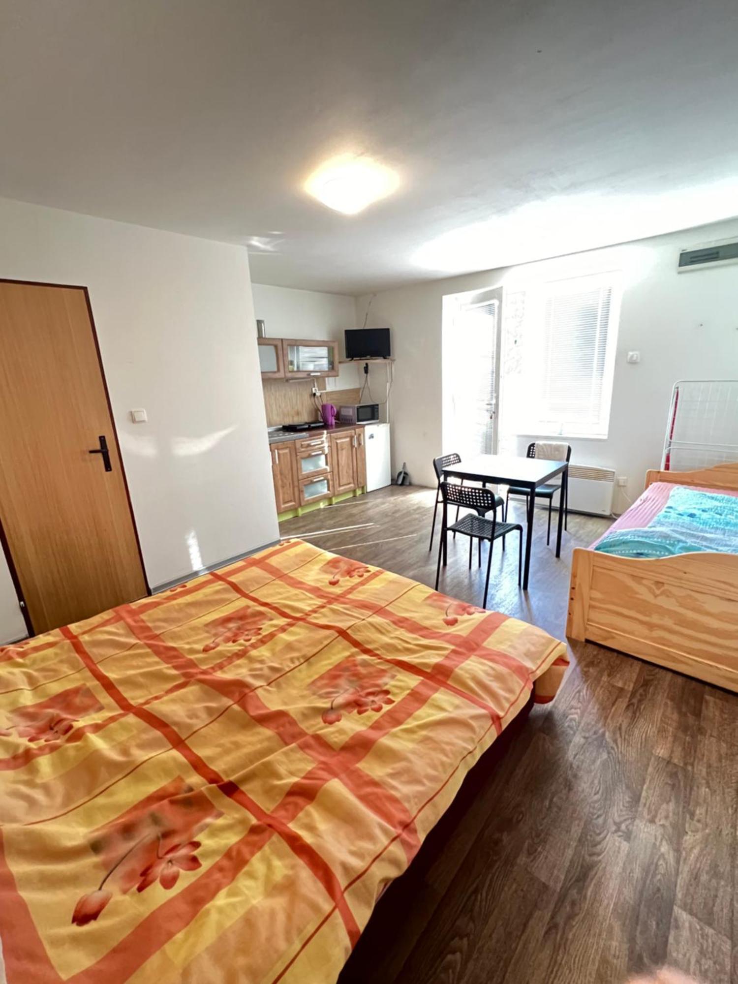 Ubytovani Sykora Apartments Veľký Meder Buitenkant foto