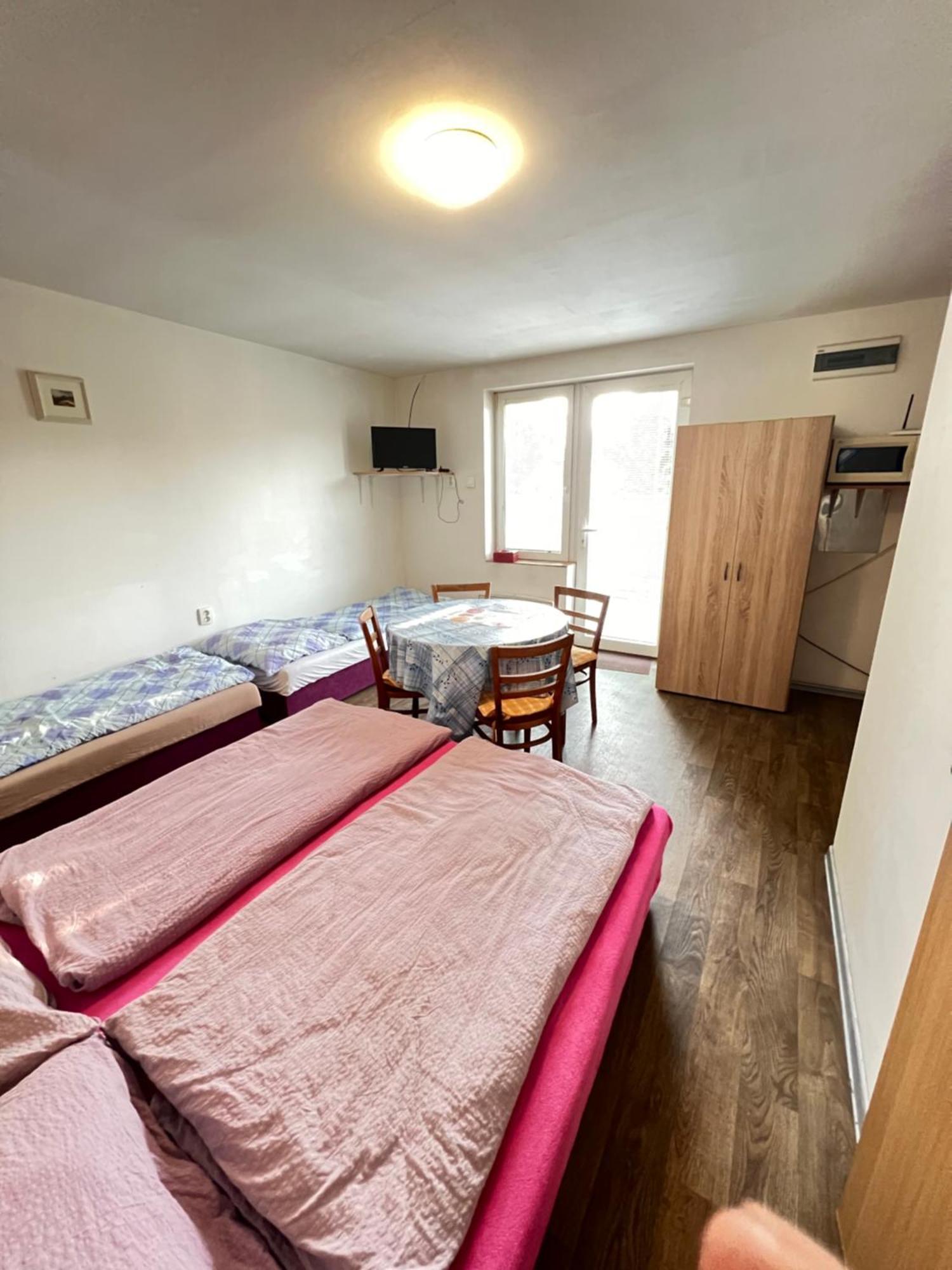 Ubytovani Sykora Apartments Veľký Meder Buitenkant foto