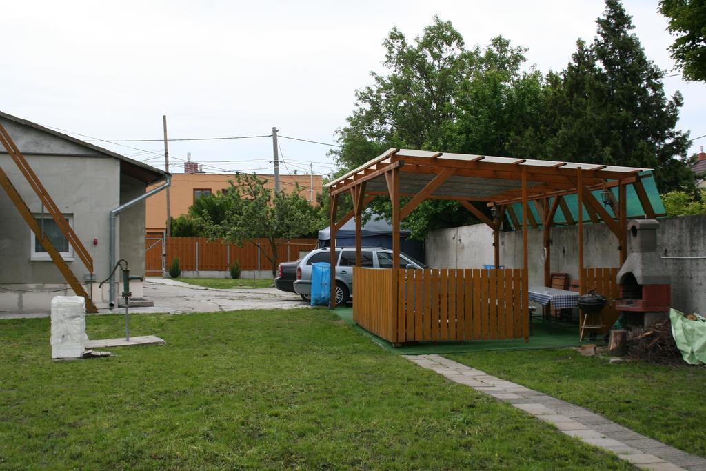Ubytovani Sykora Apartments Veľký Meder Buitenkant foto